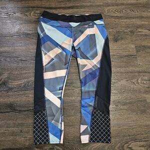 Athleta Electric Geo Sonar Crop Capri Leggings Geometric Blue Mesh Medium